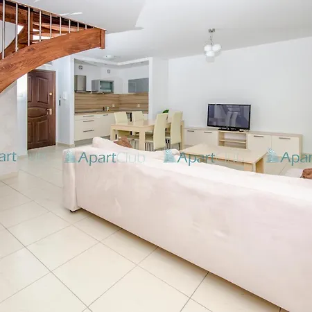Appartement Club *